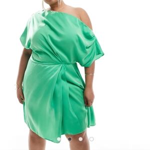NWOT ASOS DESIGN Curve exclusive satin off shoulder mini dress in green